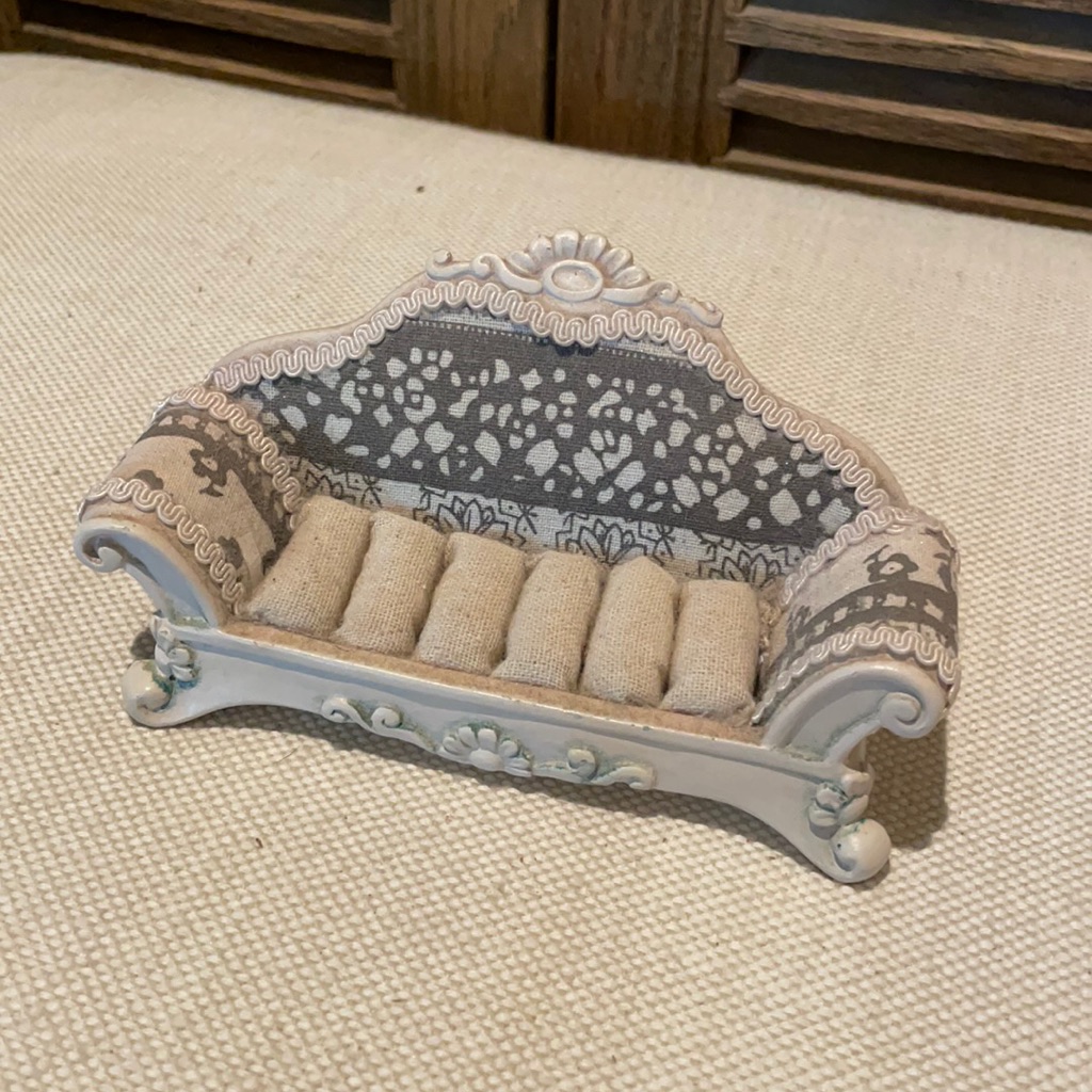 Sofa Ring Holder
